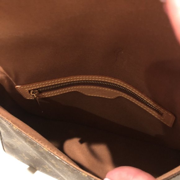 Purse - Picture 5 of 8